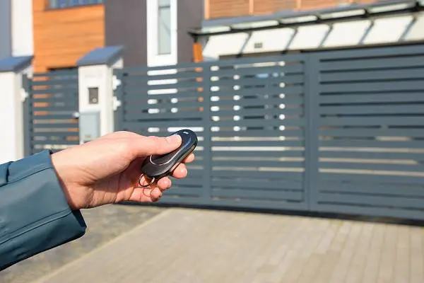 Сервисное обслуживание автоматики для ворот в подарок