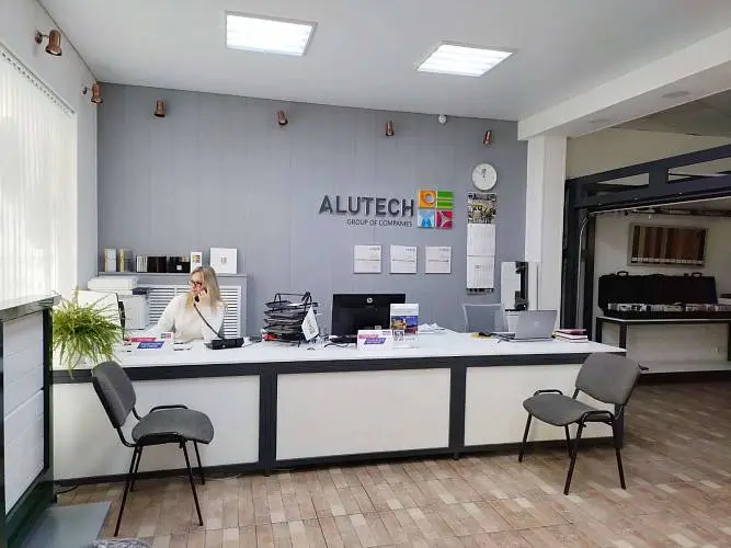 Скидки и подарки покупателям в новом шоу-руме Скидки и подарки покупателям в новом шоу-руме